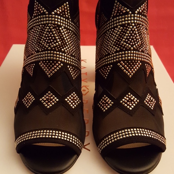 KATY PERRY GOLD SILVER BEADED MESH BOOTIES BOOT SHOE 8M MINT - Picture 8 of 8